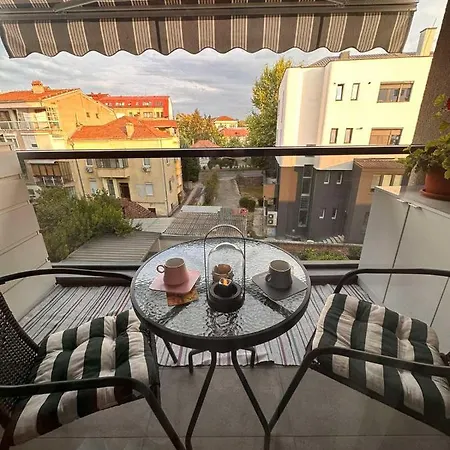 Dono 公寓 斯科普里